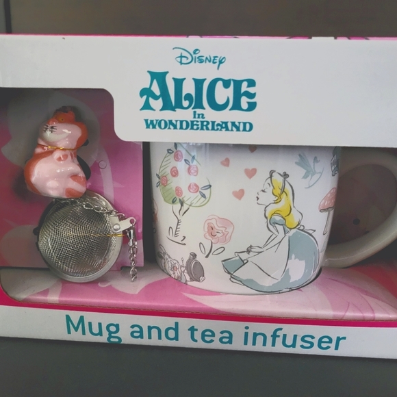 Disney Dining Alice In Wonderland Tea Infuser And Ceramic Mug